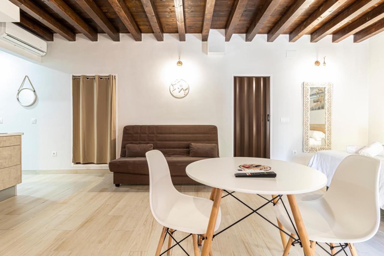 Allo Apartments Plateros Centro Jacuzzi Comunitario Jerez de la Frontera Bagian luar foto